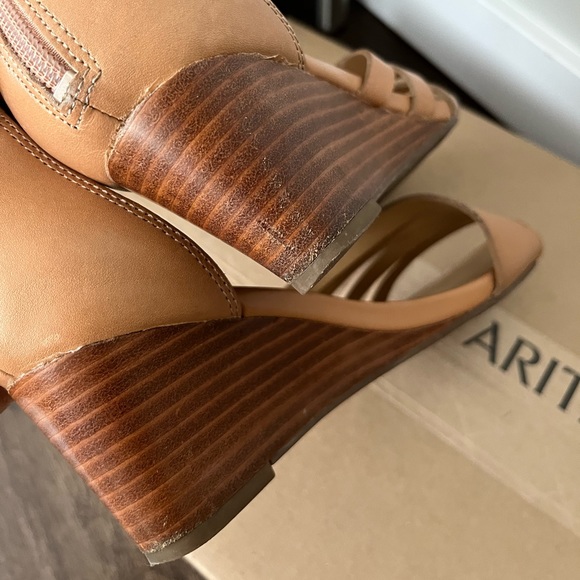 Franco Sarto Dutch wedge sandal - Picture 5 of 6